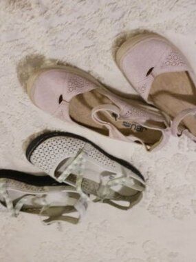 Cute flat shoes by JBU two pairs size 9